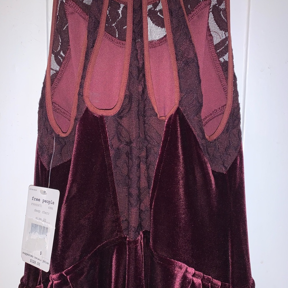 Free People Intimately Nightshade Velvet & Lace Halter Dress In Deep Cherry-NWT! - Picture 12 of 16